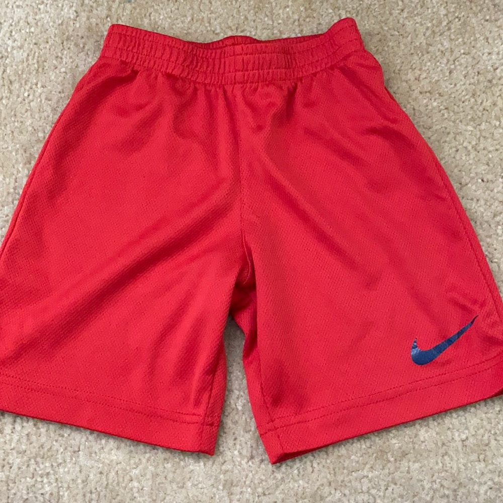 Rad Boy’s Nike shorts with blue swoosh size 5-6yrs